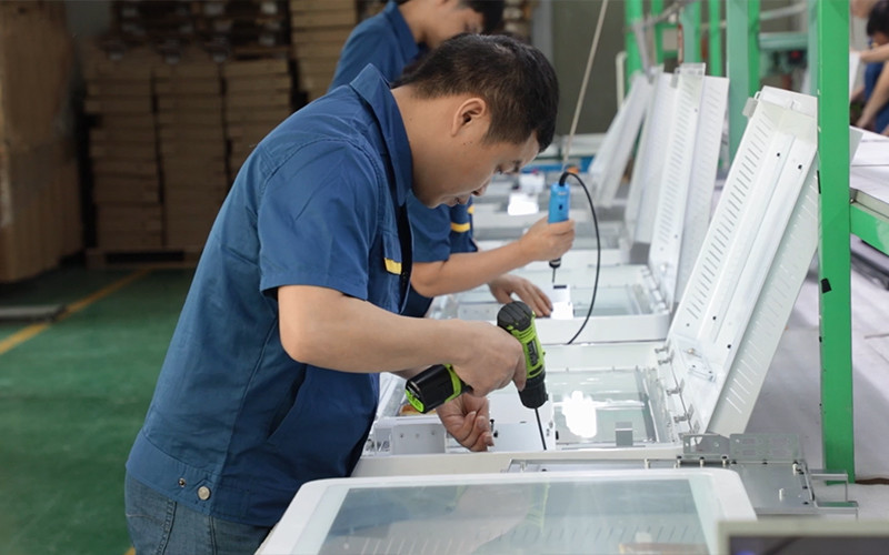 Shenzhen MercedesTechnology Co., Ltd. linia produkcyjna fabryki