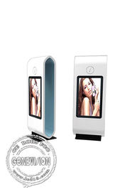Interaktywny kiosk z dwoma ekranami Multi Touch Digital Signage Ultra cienka biała ramka