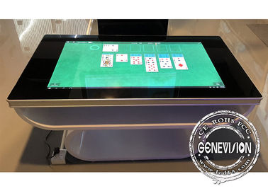700Cd / M2 Windows 10 Wifi Digital Signage 43-calowy wodoodporny stół dotykowy PCAP Bezprzewodowe ładowanie