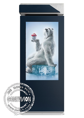 55-calowy podwójny ekran 4K Outdoor Digital Signage z kamerą